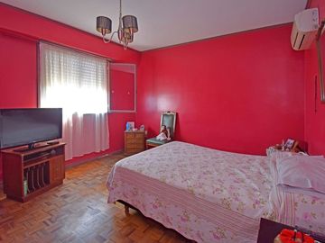 VENTA 3 AMB PISO ALTO VISTA ABIERTA Y LUZ SAAVEDRA