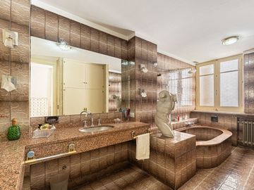 VENTA CASA EN DEVOTO CON PISCINA GARAGE Y QUINCHO