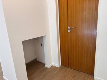VENTA DEPARTAMENTO 2 AMB CON BALCON CHACARITA