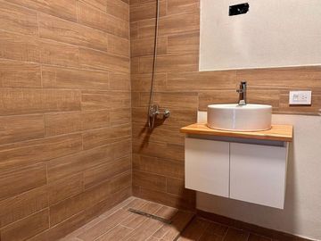 VENTA DEPARTAMENTO 2 AMB CON BALCON CHACARITA