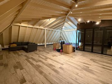 CASA 6 AMBIENTES EN ALQUILER SAINT THOMAS OESTE