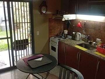 VENTA IMPECABLE DUPLEX 3 AMB. EN ARCOS DEL OESTE