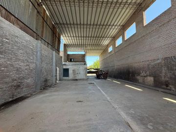 VENTA DE CASA, LOCAL Y GALPON CENTRO DE ESPERANZA