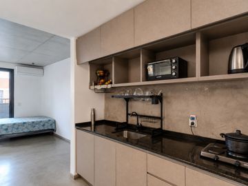 VENTA MONOAMBIENTE MODERNO CON CONTRATO ALQUILER