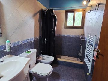 VENTA CASA EN CHACRAS DE OPEN DOOR PILETA GALPON