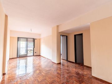 DEPARTAMENTO 3 AMB EN VENTA EN MONTE CASTRO PATIO