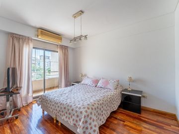 VENTA PISO 4 AMB DEPENDENCIA COCHERA CABALLITO