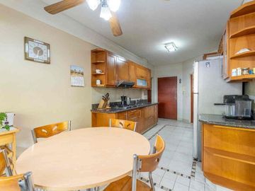 VENTA PISO 4 AMB DEPENDENCIA COCHERA CABALLITO