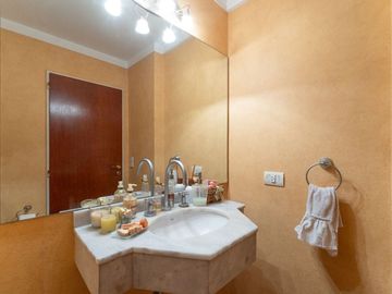 VENTA PISO 4 AMB DEPENDENCIA COCHERA CABALLITO