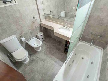 VENTA PISO 4 AMB DEPENDENCIA COCHERA CABALLITO