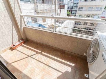 VENTA PISO 4 AMB DEPENDENCIA COCHERA CABALLITO