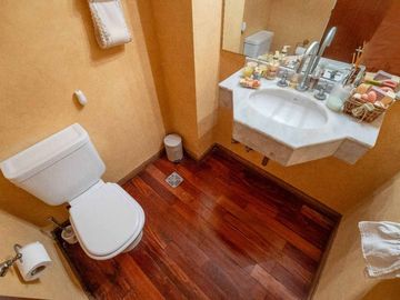 VENTA PISO 4 AMB DEPENDENCIA COCHERA CABALLITO