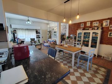 Casa Venta c/Piscina Barrio Villa Riachuelo CABA