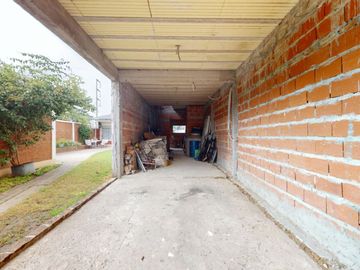 VENTA CASA APTA MULTIFAMILIAR 3 AMB EN ITUZAINGO