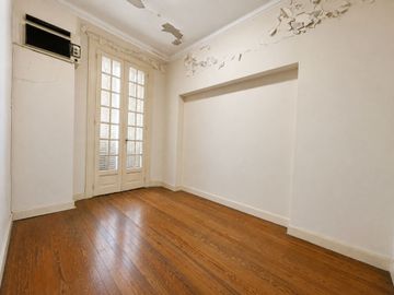 Venta ,4 Amb ideal vivienda ,oficina, San Nicolás.