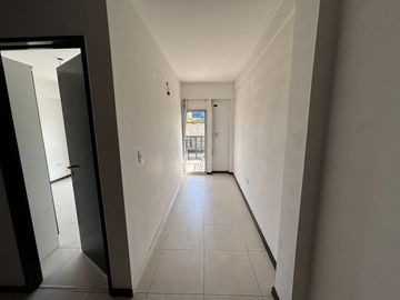 VENTA DEPTO 2 AMB AMPLIO - LINIERS-
