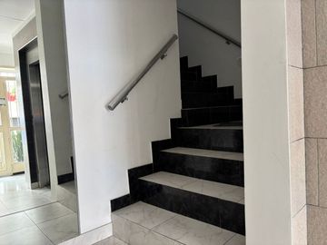 VENTA DEPTO 2 AMB AMPLIO - LINIERS-
