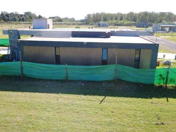 CASA VENTA 4 AMBIENTES CON PILETA SAN FERMIN