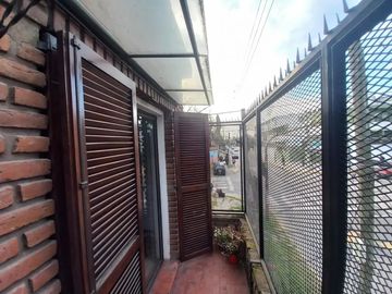 VENTA PH TIPO CASA  3 AMBIENTES JOSE LEON SUAREZ