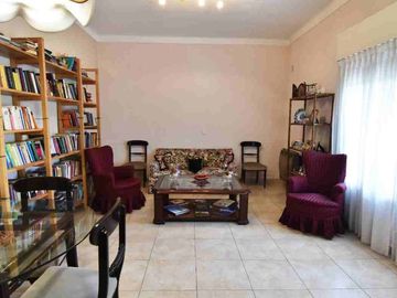 VENTA CASA AMERICANA 4 AMBS ITUZAINGO NORTE