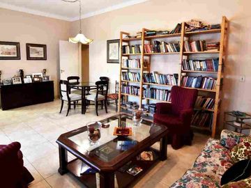 VENTA CASA AMERICANA 4 AMBS ITUZAINGO NORTE