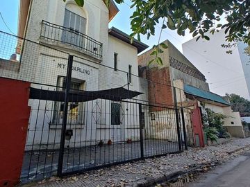 Venta CASA 4/5 Amb V. Urquiza A Reciclar - Permuta