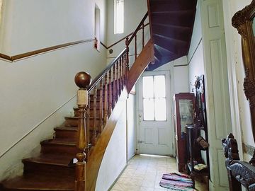 Venta CASA 4/5 Amb V. Urquiza A Reciclar - Permuta
