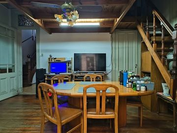 Venta CASA 4/5 Amb V. Urquiza A Reciclar - Permuta