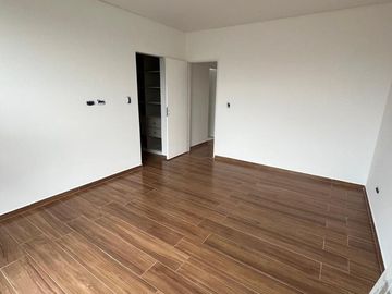 Venta casa 5 ambientes SprinkPark Pilar