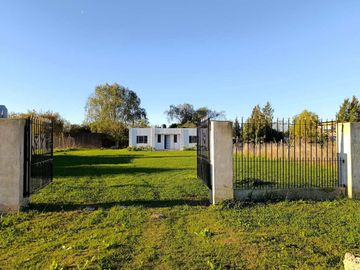 CASA EN VENTA EN CONSTRUCCIÓN BERISSO - LOS TALAS