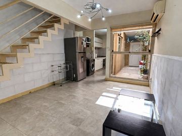 DEPARTAMENTO DÚPLEX EN VENTA FLORES 2 AMBIENTES