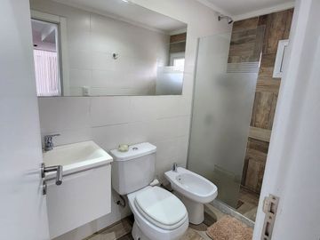 ALQUILER AMOBLADO MONOAMBIENTE CENTRICO
