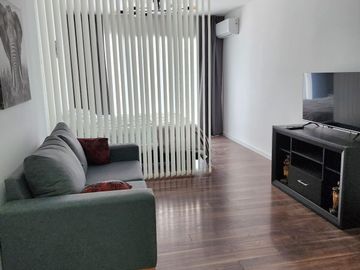 ALQUILER AMOBLADO MONOAMBIENTE CENTRICO