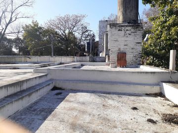Casa al frente c/patio, galpón y Terraza - Godoy