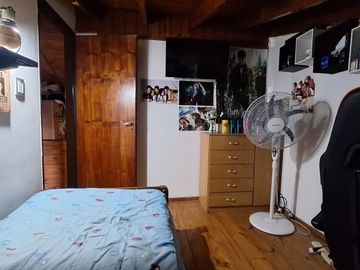 Casa 4 amb | Fondo libre y pileta. Lote de 414m2