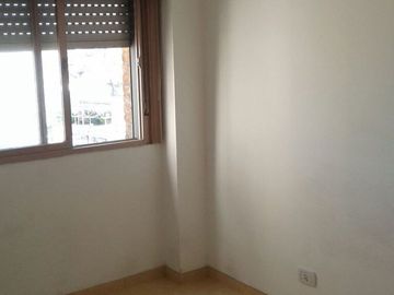 VENTA DE DPTO 2 AMB EXCELENTE UBICACION