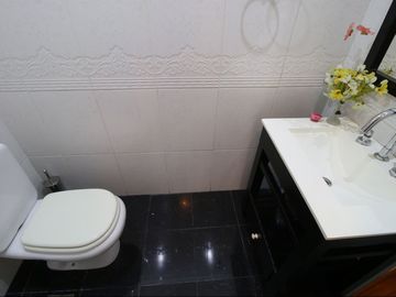 ACEPTA VH: CASA 3 AMB + PATIO+QUINCHO+PLAYROOM+TER