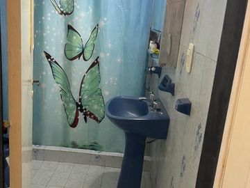 Venta dos casas en una  con local comercial