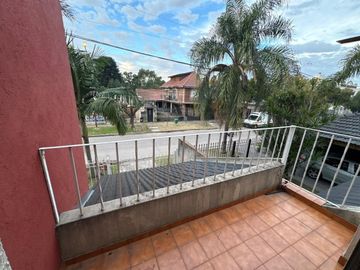 CASA 5 AMBIENTES VENTA SAN JUSTO VILLA LUZURIAGA