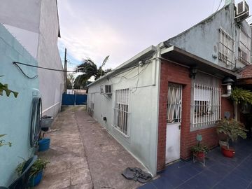 CASA 5 AMBIENTES VENTA SAN JUSTO VILLA LUZURIAGA