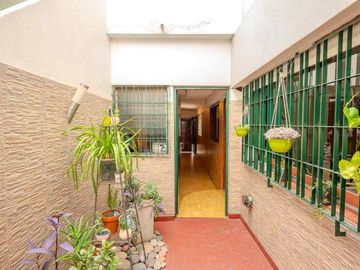 VENTA CASA 6AMB C/PILETA RAMOS CENTRO APTO CREDITO