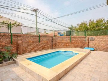 VENTA CASA 6AMB C/PILETA RAMOS CENTRO APTO CREDITO