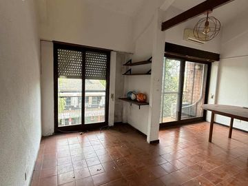 VENTA CIUDAD JARDIN DEPTO 2AMB + PLAYROOM PERMUTA
