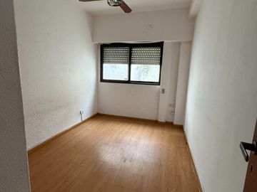 VENTA CIUDAD JARDIN DEPTO 2AMB + PLAYROOM PERMUTA