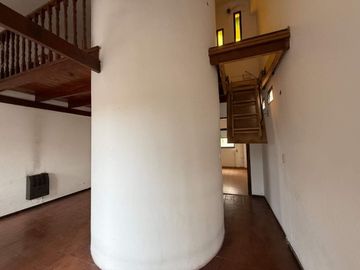VENTA CIUDAD JARDIN DEPTO 2AMB + PLAYROOM PERMUTA