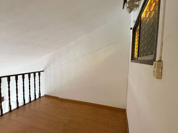 VENTA CIUDAD JARDIN DEPTO 2AMB + PLAYROOM PERMUTA