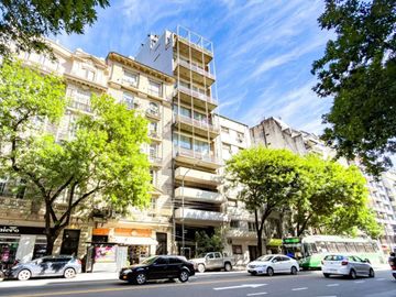 DEP. DE 3 AMBIENTES EN ALQUILER CON JARDÍN PRIVADO