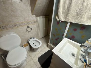 VENTA CASA 7 AMB PARQUE PILETA FINANCIA