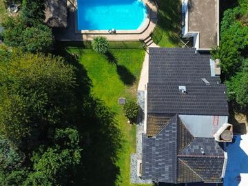 VENTA CASA 7 AMB PARQUE PILETA FINANCIA