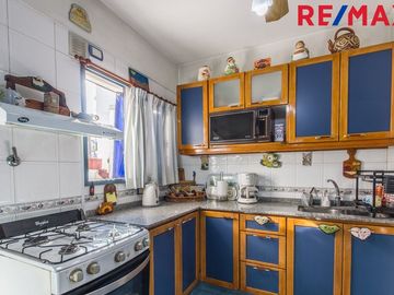 VENTA SEMIPISO 2 COCHERAS 90M2 CABALLITO